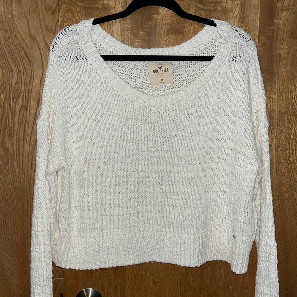 Hollister sweater